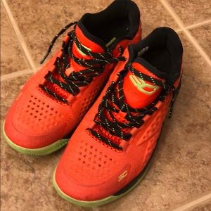 Under armor curry ones low top